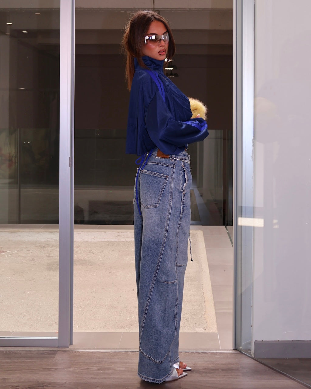 JEANS VERITAS